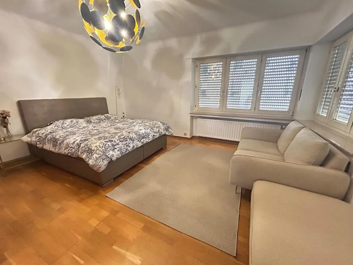 Stay in Dudetown Dudelange Luksemburg